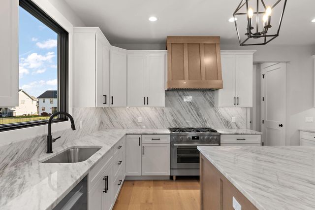 8350 W 105th Avenue, St. John, IN 46373