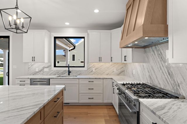 8350 W 105th Avenue, St. John, IN 46373