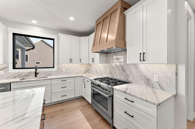 8350 W 105th Avenue, St. John, IN 46373