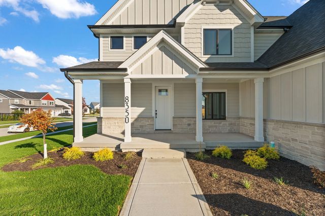 8350 W 105th Avenue, St. John, IN 46373