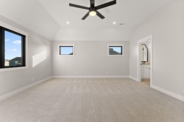 8350 W 105th Avenue, St. John, IN 46373