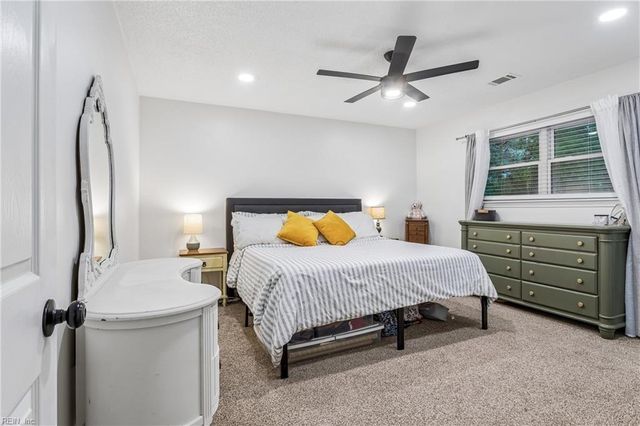4128 White Beam CT, Virginia Beach, VA 23462