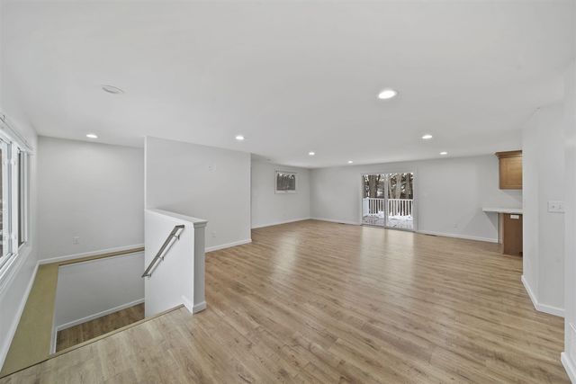 2037 Lake View Drive, Brooklyn, MI 49230