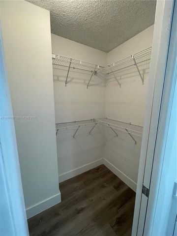 8427 SW 137th Ave 8427, Miami, FL 33183