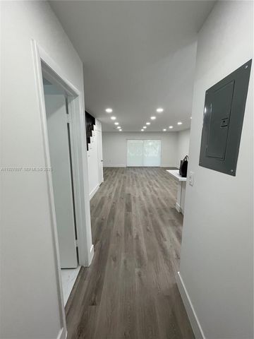 8427 SW 137th Ave 8427, Miami, FL 33183