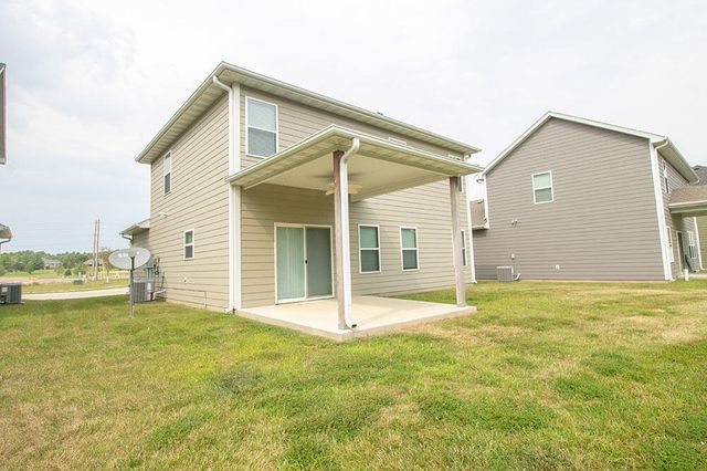 2810 AMBERWOOD CT, Columbia, MO 65203