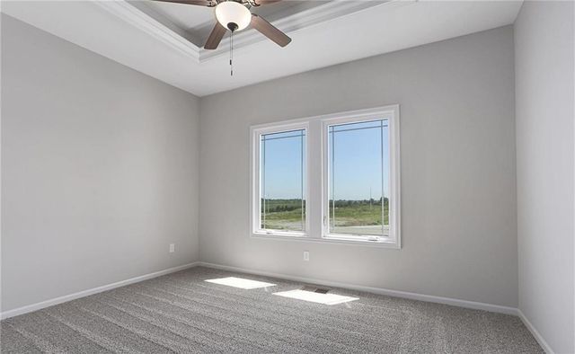 11436 N Auburndale Circle, Kansas City, MO 64157