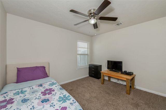 2702 Redcap, Bryan, TX 77803