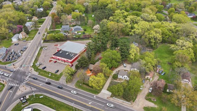1773 Geneva Avenue N, Oakdale, MN 55128