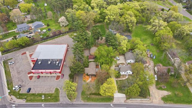 1773 Geneva Avenue N, Oakdale, MN 55128