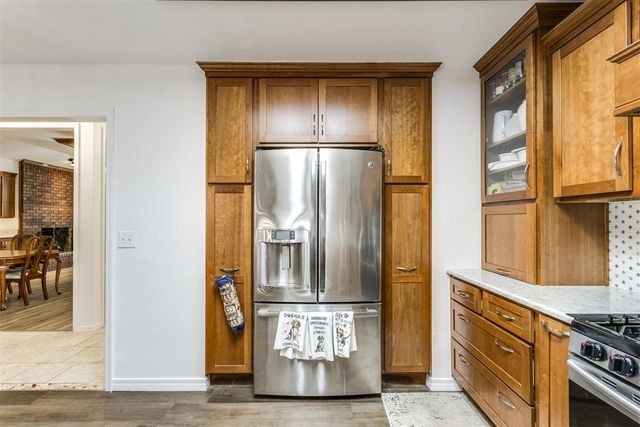 4605 Osborn Lane, Yukon, OK 73099