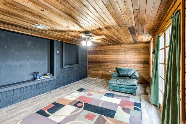 4605 Osborn Lane, Yukon, OK 73099