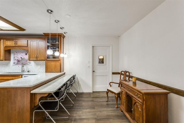 4605 Osborn Lane, Yukon, OK 73099