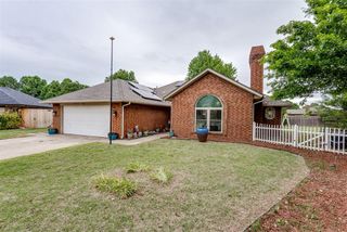4605 Osborn Lane, Yukon, OK 73099
