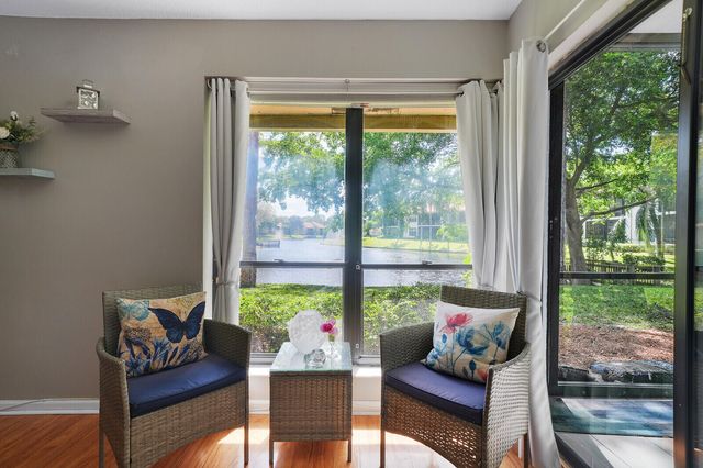 5521 Coach House Circle D, Boca Raton, FL 33486