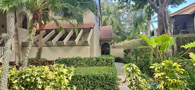 5521 Coach House Circle D, Boca Raton, FL 33486