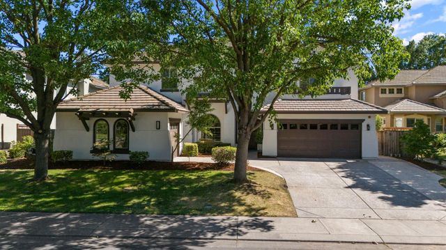 865 Wedge Wood Ct, West Sacramento, CA 95605