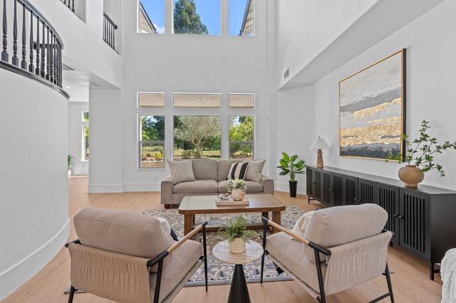 865 Wedge Wood Ct, West Sacramento, CA 95605