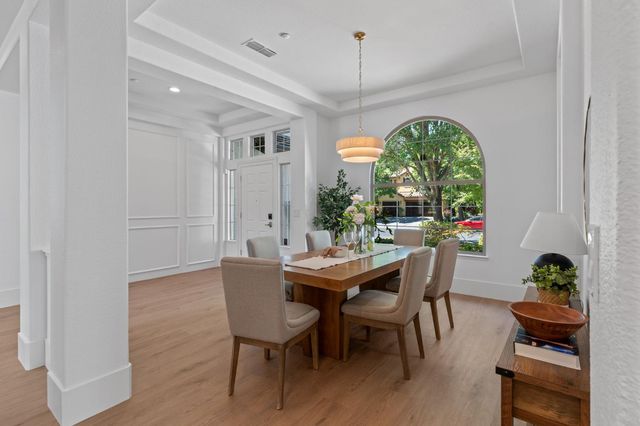 865 Wedge Wood Ct, West Sacramento, CA 95605