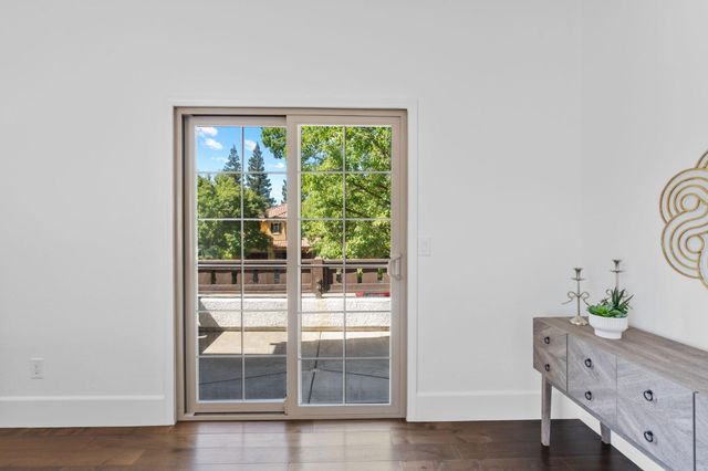 865 Wedge Wood Ct, West Sacramento, CA 95605