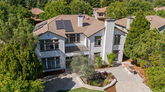 865 Wedge Wood Ct, West Sacramento, CA 95605