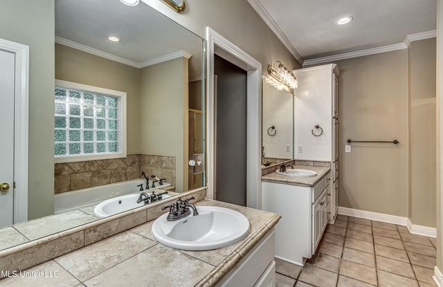 203 Remington Drive, Brandon, MS 39042