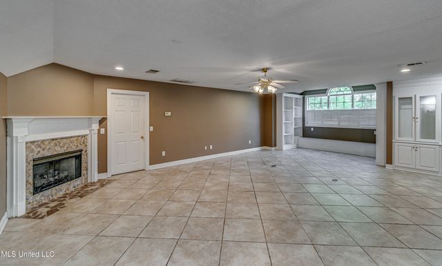 203 Remington Drive, Brandon, MS 39042