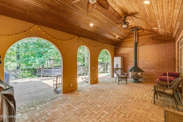 203 Remington Drive, Brandon, MS 39042