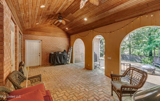 203 Remington Drive, Brandon, MS 39042
