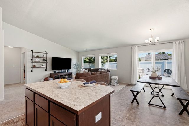 1602 N Arties Rd, Spokane Valley, WA 99016