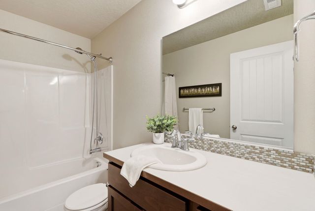1602 N Arties Rd, Spokane Valley, WA 99016