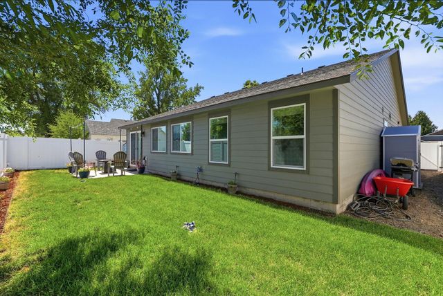 1602 N Arties Rd, Spokane Valley, WA 99016