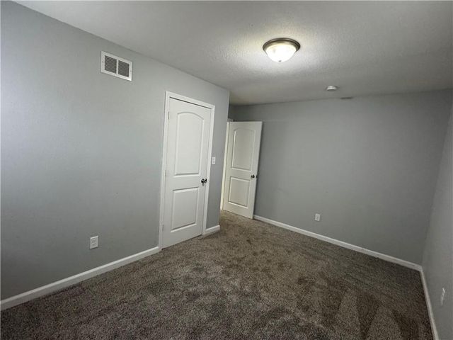 503 E Corrine Street, Gallatin, MO 64640