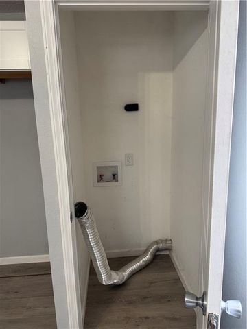 503 E Corrine Street, Gallatin, MO 64640