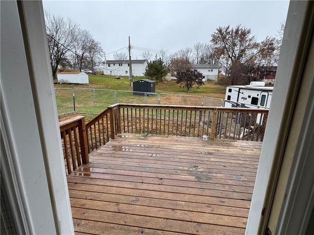 503 E Corrine Street, Gallatin, MO 64640