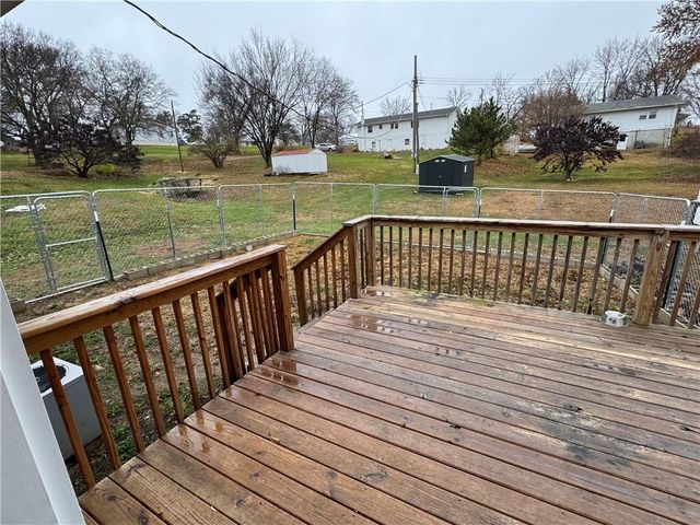 503 E Corrine Street, Gallatin, MO 64640