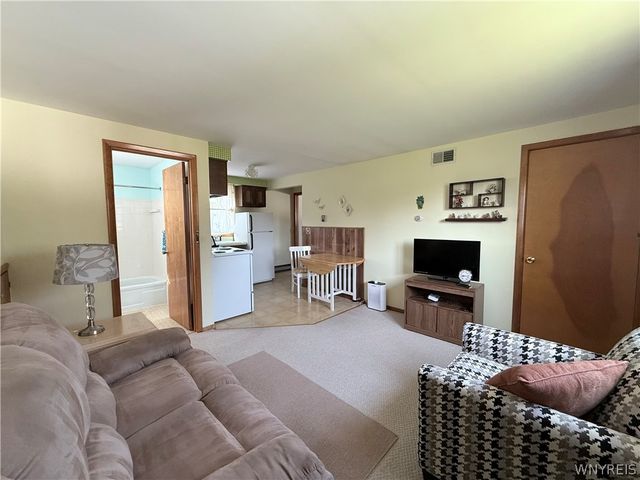 54 Bory Drive, Cheektowaga, NY 14043