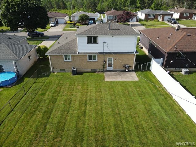 54 Bory Drive, Cheektowaga, NY 14043