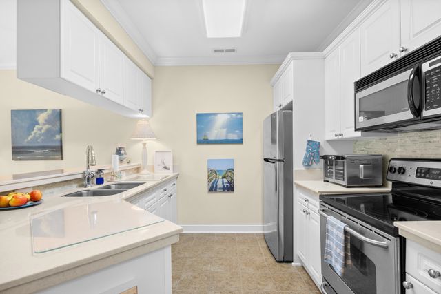 703 Shearwater Ct Unit 304, Murrells Inlet, SC 29576