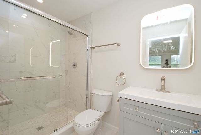 306 Courtland Avenue 1, Stamford, CT 06906