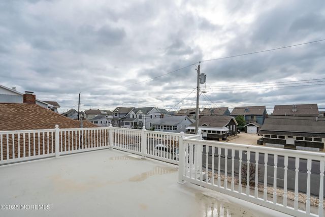 21 Magee Avenue, Lavallette, NJ 08735