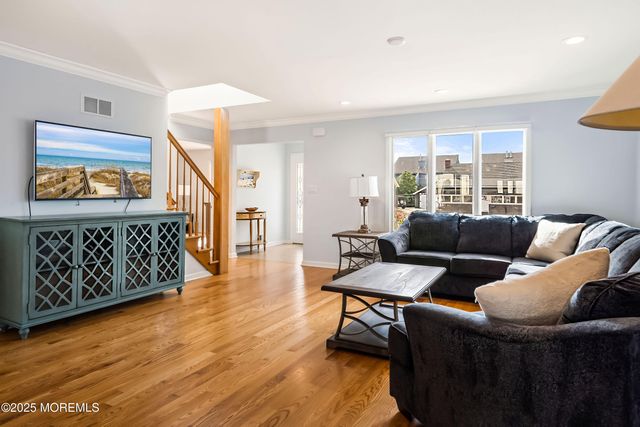 21 Magee Avenue, Lavallette, NJ 08735