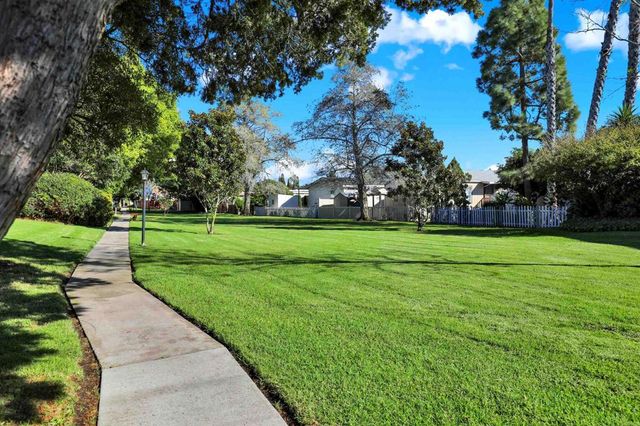 2750 Wheatstone Street 203, San Diego, CA 92111