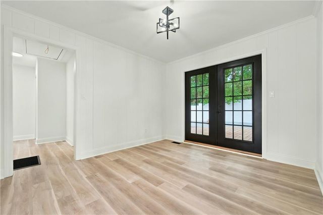2749 Eastfield Road SE, Smyrna, GA 30080