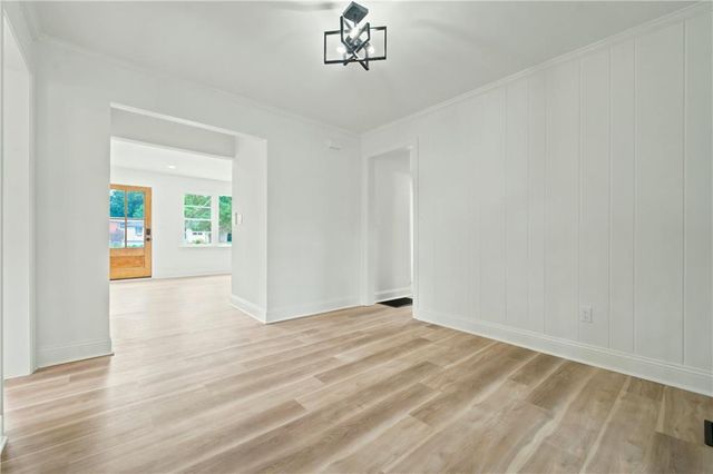 2749 Eastfield Road SE, Smyrna, GA 30080