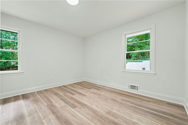 2749 Eastfield Road SE, Smyrna, GA 30080