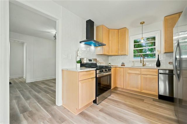 2749 Eastfield Road SE, Smyrna, GA 30080