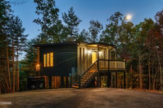 1638 Lake Drive, Gatlinburg, TN 37738