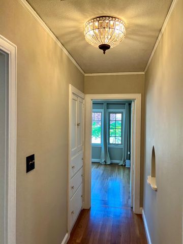 1228 W Walnut St, Stockton, CA 95203