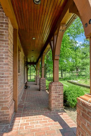 601 Delong Road, Lexington, KY 40515